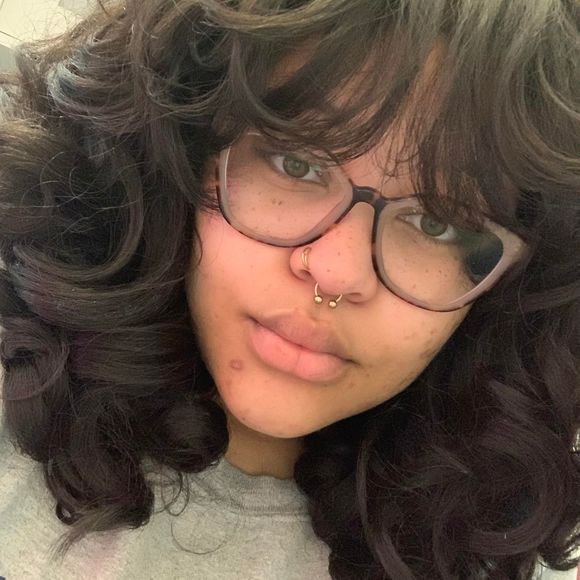 Meet your Posher, Taryn - Picture 1 of 1